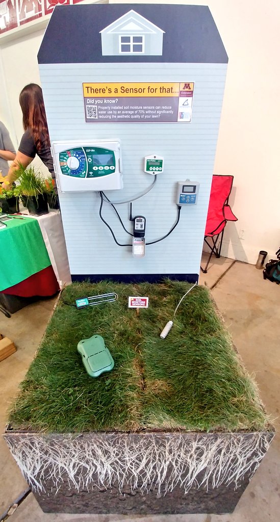 UMNTurf's tweet image. Rain Sensor stopped working? Come visit us at the @mnstatefair and learn about Smart Controllers & Soil Moisture Sensors and how you can water your lawn more efficiently. Also check out our fine fescue and learn more about #LowInputTurf