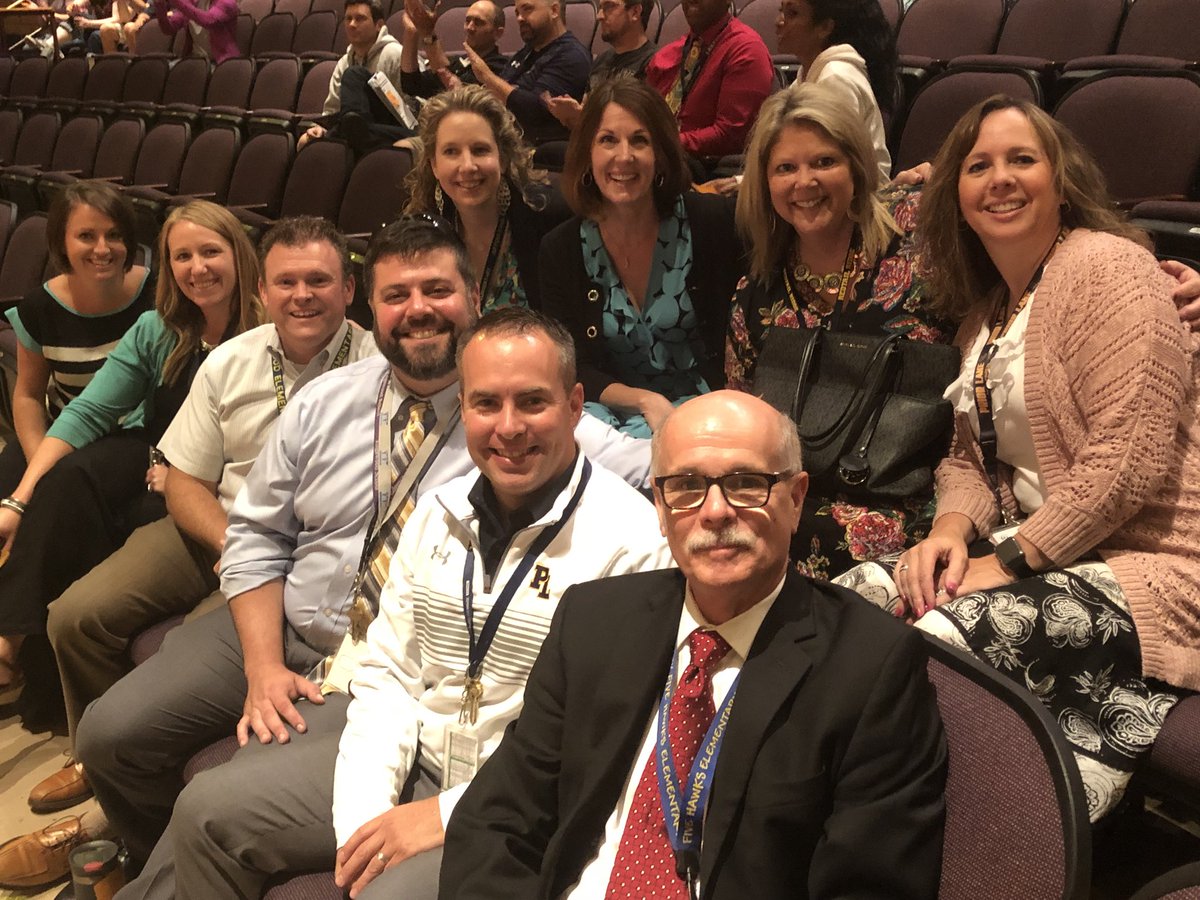 Karoline Warner tweet media