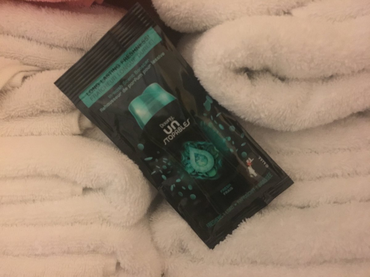 ErrynRivas's tweet photo. I am loving the fresh scent of Downy Unstopables. My linen closet has never smelled so good for so long.
@Unstopables, #FeistyFreshness, #GotItFree https://t.co/LsRuqMyVvb