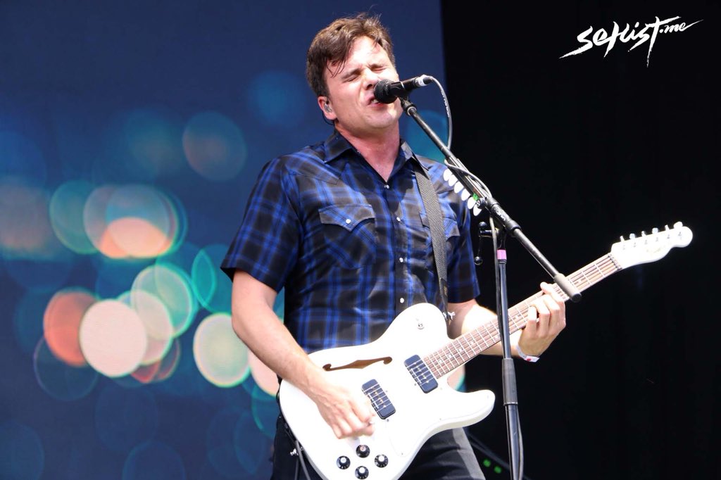 Setlist_me's tweet photo. . @jimmyeatworld en el #BudLightHellowFestival #BudLightHellowFest18 #HellowBudLight #HellowFestival #HellowFest18 #UnDíadeLibertad @HellowFestival #JimmyEatWorld https://t.co/HQdoVpZLdw https://t.co/XoC83RD72O
