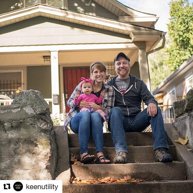 Division_51's tweet photo. Throwback to a visit from @KEENUtility and a great pic of our Director of Fabrication, Mitch Trumpp, with his family. Great boots make for great work at the office and at home. Thanks for making it possible #KEENUtility! Click the link in bio to watch th… https://t.co/kj7hckQIIj https://t.co/5Mp0Fe720a