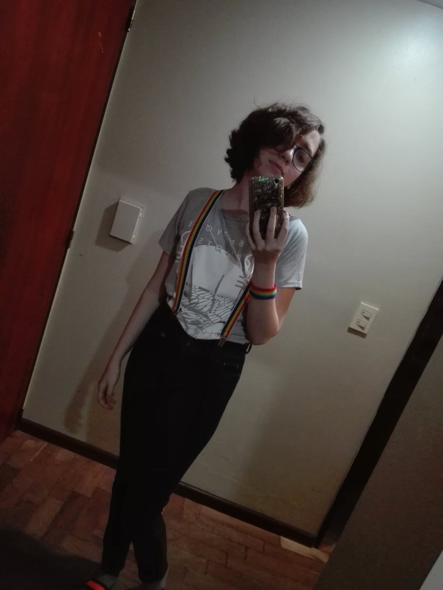 pescadotroloso's tweet photo. #GaysAroundTheWorld a lesbian, a very gay lesbian https://t.co/CkhPSwYRvQ