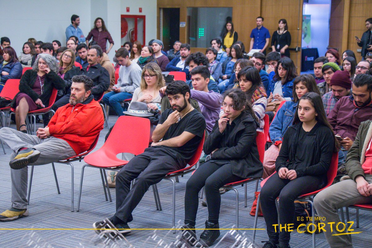 thecortoz's tweet photo. El sábado 25 de Agosto, realizamos la final de la décima versión del Festival The Cortoz, con una gran afluencia de público en las dependencias de Inacap Chillán. Se premiaron las categorías ganadoras y el Mejor cortometraje 2018. Acá les dejamos los mejores momentos. https://t.co/5gf6E5XEJt