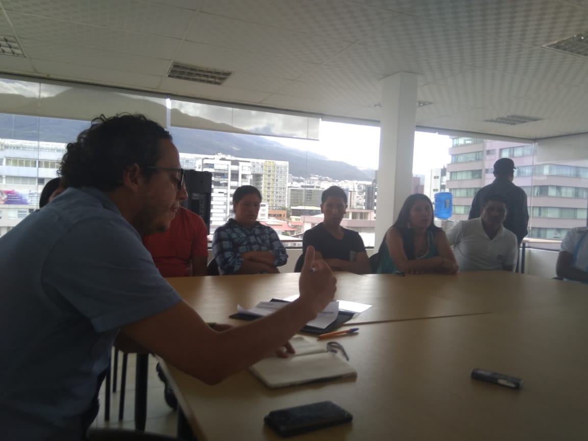 ComunidadesUni's tweet photo. Somos recibidos nuevamente por @PanchoHurtadoC de @DEFENSORIAEC, queremos respuestas a nuestros oficios, hasta la fecha no se han reunido con las comunidades, sino solo con @Yasunidos y @perezunagua que no son de #Molleturo. #RíoBlanco #Cuenca
@Lenin @RecNaturalesEc @goberazuay https://t.co/HpW3ByqhbZ