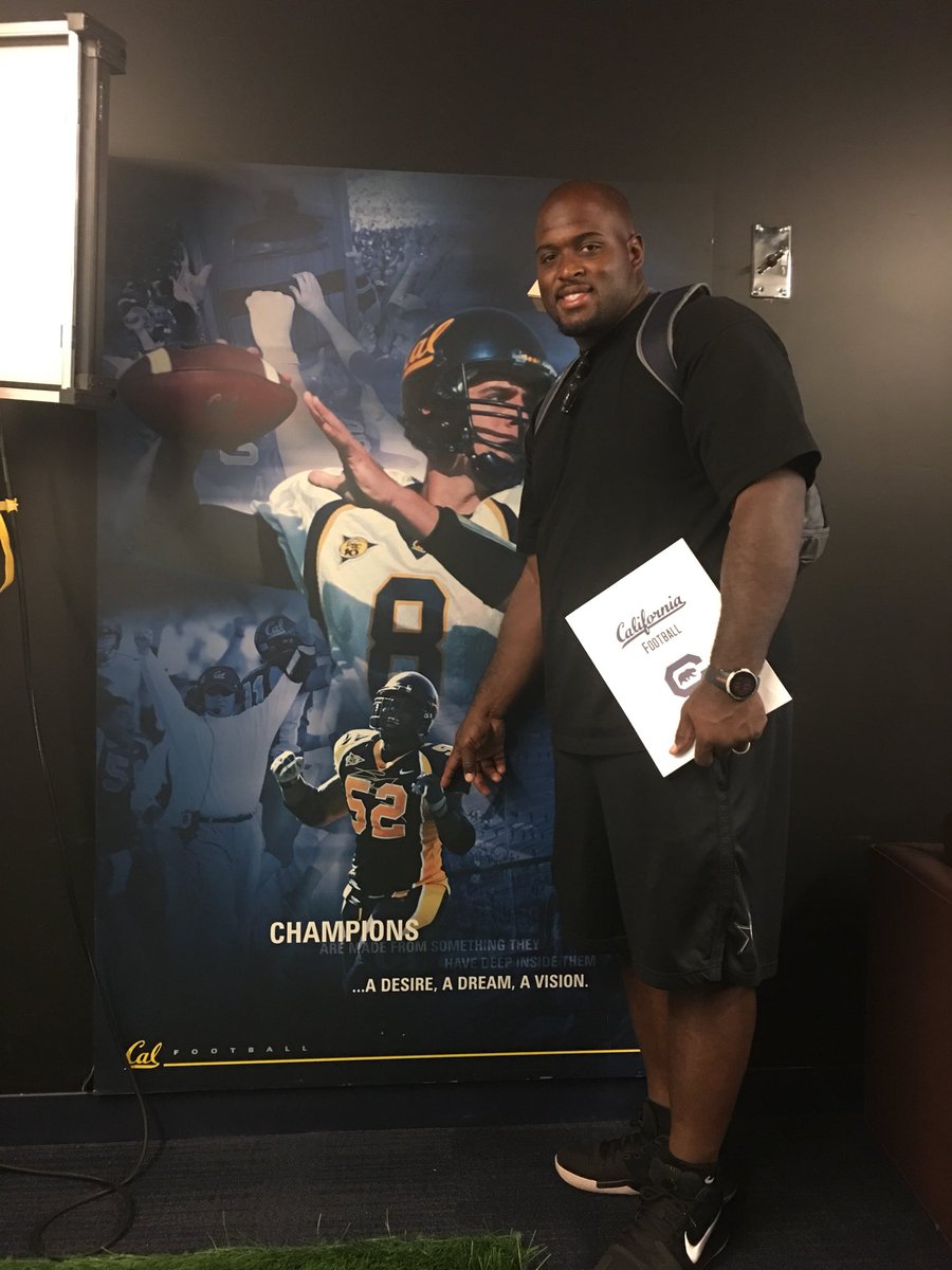 Thank you <a href="/Mebane92/">Brandon Mebane</a> for dropping by the <a href="/CalFootball/">Cal Football</a> office today! That #CalFamily is deep! #GoBears