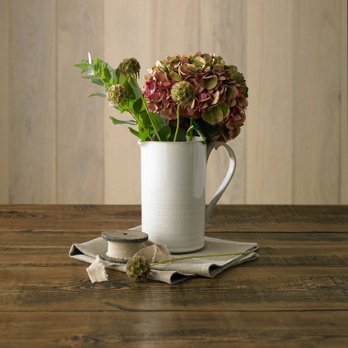 denbypottery's tweet image. Our Natural Canvas cafetiere doubles up as the perfect vase! Use the hashtag #StyledByLife to show us how you use your Denby! Shop our Natural Canvas collection here: ow.ly/6V8330lCv5Y