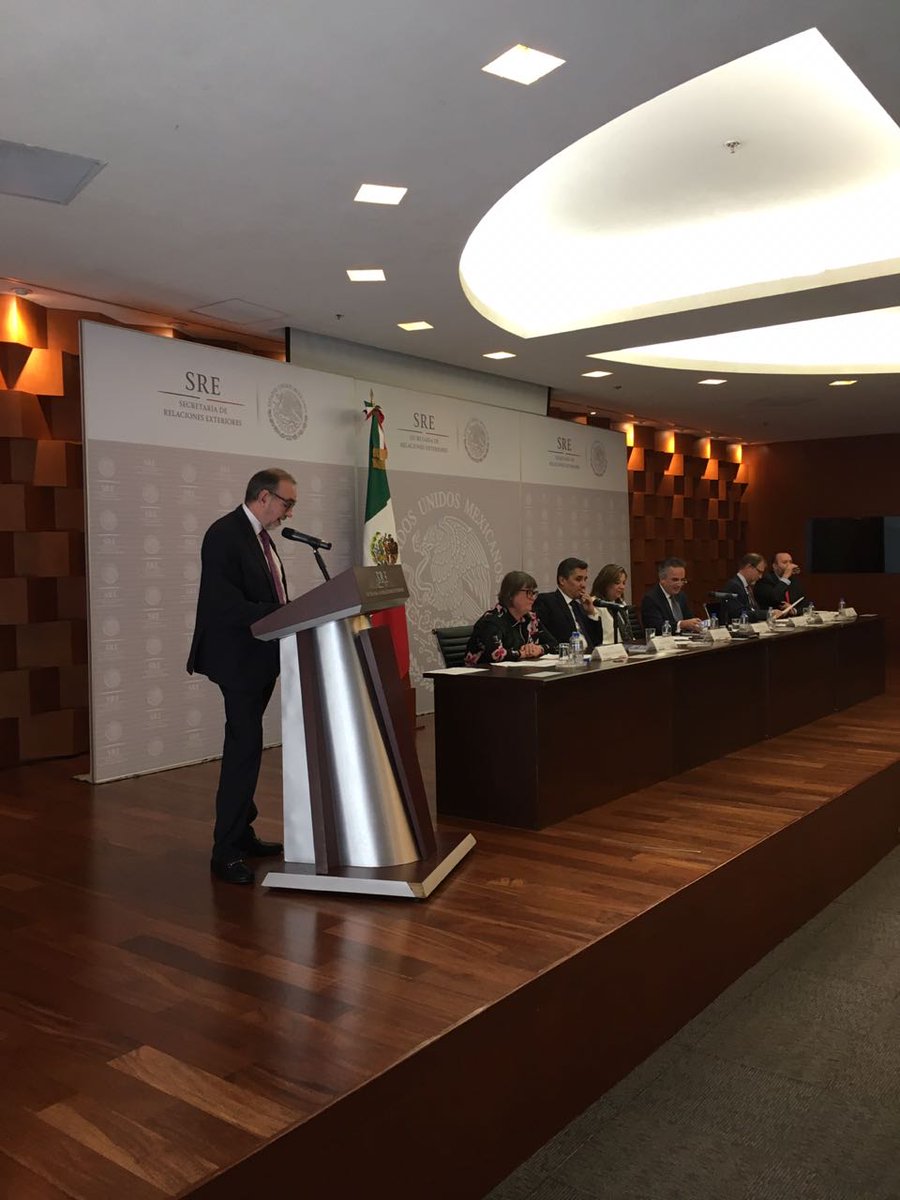 Carlos M. Sada (@carlosmsada) on Twitter photo Participo en el Panel #PactoMundialMigración avances y retos en la gobernanza global. Acompaño a @miguelrcanas, <a href="/jjgomezcamacho/">Ambassador Juan José Gómez Camacho</a>, <a href="/Ssaucedo5050/">Silvia Giorguli</a> de <a href="/elcolmex/">El Colegio de México</a>, Jan Jarab de <a href="/ONUDHmexico/">ONU-DH México</a>, Fabienne Venet de <a href="/INEDIM_MX/">INEDIM</a> y <a href="/jorgeschiavon/">Jorge Schiavon</a>. Participo en el Panel #PactoMundialMigración avances y retos en la gobernanza global. Acompaño a @miguelrcanas, <a href="/jjgomezcamacho/">Ambassador Juan José Gómez Camacho</a>, <a href="/Ssaucedo5050/">Silvia Giorguli</a> de <a href="/elcolmex/">El Colegio de México</a>, Jan Jarab de <a href="/ONUDHmexico/">ONU-DH México</a>, Fabienne Venet de <a href="/INEDIM_MX/">INEDIM</a> y <a href="/jorgeschiavon/">Jorge Schiavon</a>.