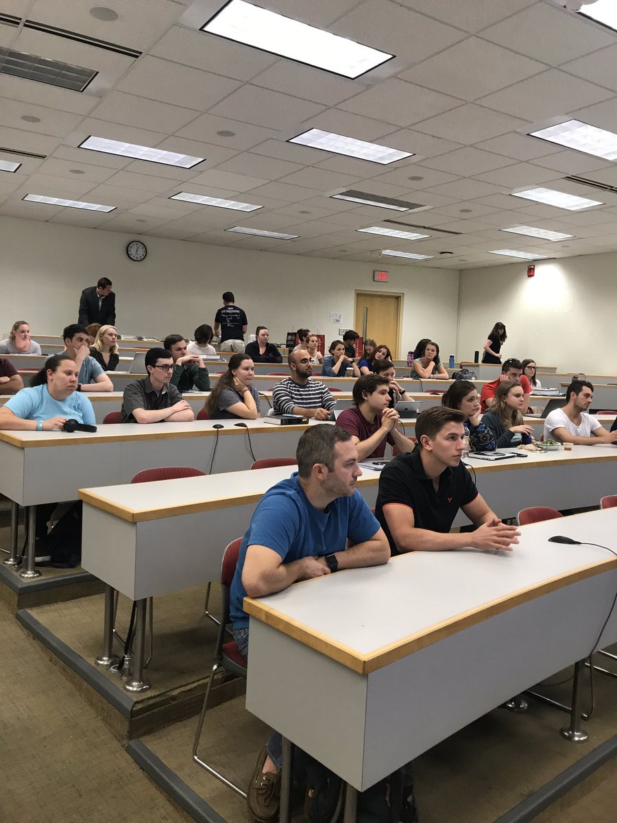 ACSOhioState's tweet photo. We're excited about the ACS interest from the 1L class. Looking forward to a great year!! https://t.co/04ATAzd5o8