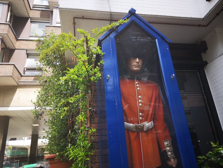heronpaddington's tweet photo. We get a nice mention in this amusing description of a walk down Edgware Road....have a read ;-) Thanks @Londonist
https://t.co/7C1mxj97o8?
#paddington #edgwareroad #sentrybox #londonist #thaifoodlondon #heronpaddington https://t.co/rk8iIV51gH