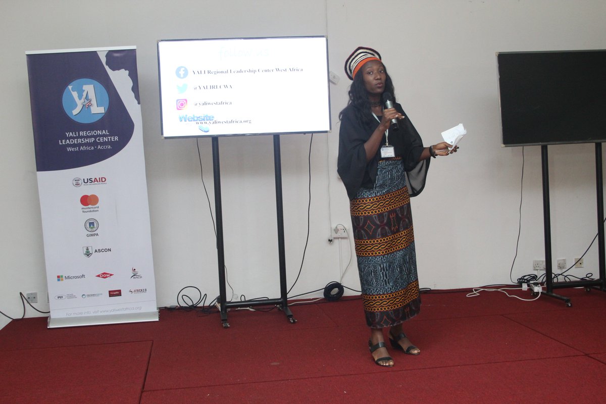YALIRLCWAAccra's tweet photo. The Sisia Slum Project, according to Team Cameroon, will in the short term, solve priority problems &amp; economic activities. In the medium term, the Team proposes to economically empower community members to gain members' buy in for long term solutions.  #YALIRLCWA #GhanaCohort11 https://t.co/CRl7HrMDNG