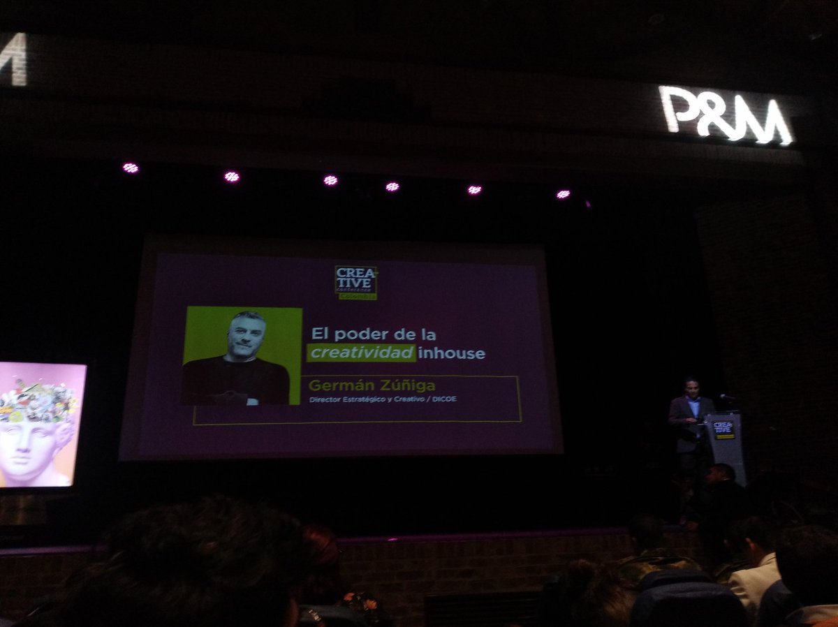 revistamprende's tweet image. #CreativeConference Lo que no se reinventa, tiene que morir.