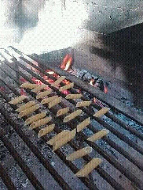martinp5_'s tweet photo. Bueno, el domingo hacemos asadito y nos olvidamos de todo. https://t.co/xMGo18qXst
