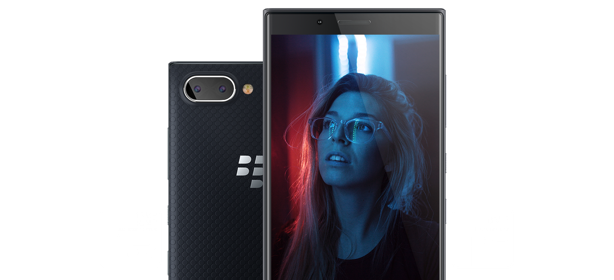 gizmochina's tweet photo. BlackBerry KEY2 LE: A cheaper and less powerful KEY2, starts at $399 - Gizmochina https://t.co/kNFVrEHDsA
#bbkey2 #key2le #technology #IFA2018 https://t.co/KDNp37PxJV