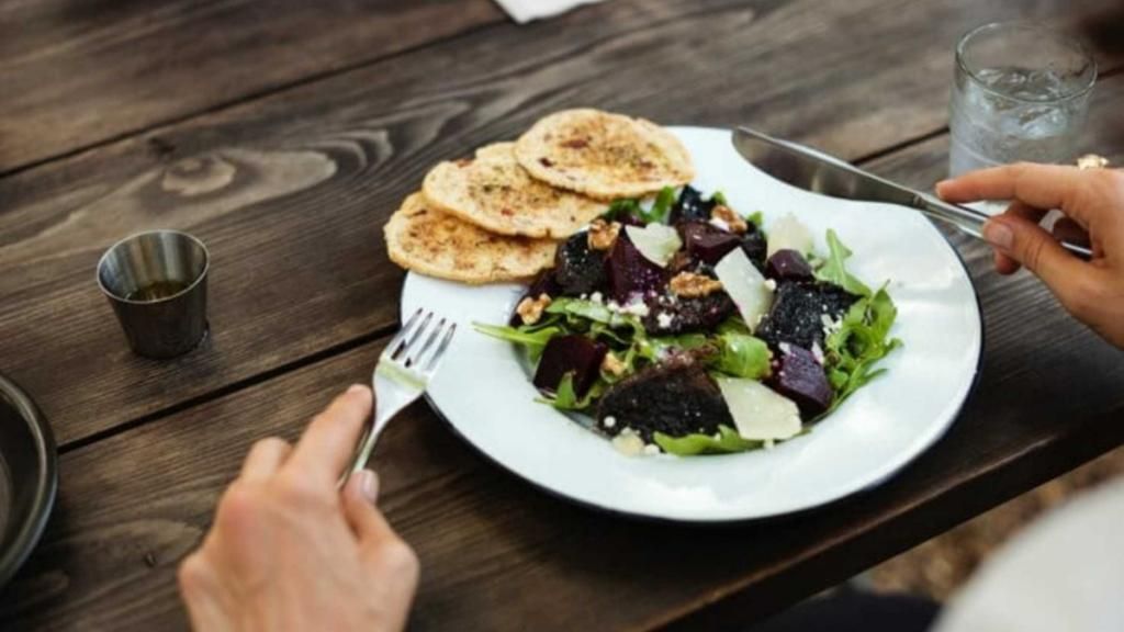 How on earth do you go about finding plant-based fast food? Luckily, doing it has never been easier! #vegan #vegitarian 
buff.ly/2tY6rfg