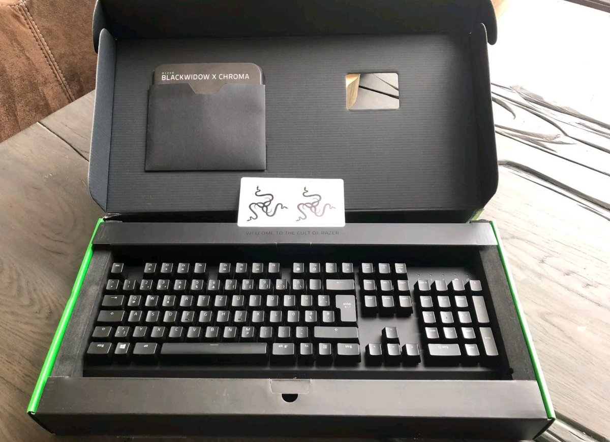 ShadowCSGO_'s tweet image. 🔥 BLACKWIDOW X CHROMA 🔥

❤️❤️$180 Keyboard❤️❤️

🔥RETWEET
🔥FOLLOW @ShadowCSGO_
🔥TAG 1 FRIEND

✴️200 Retweets✴️