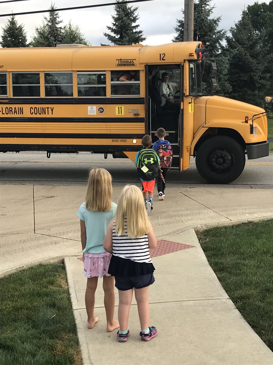 kcroft's tweet photo. First day of second grade! #AVONFirstDay2018 #AvonInspires https://t.co/0m8kTaTCey