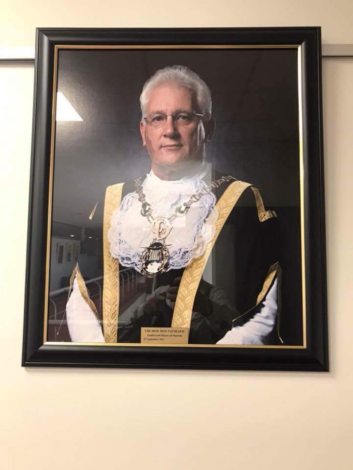 greenprojectorg's tweet image. We were invited to #Darwin #CityHall by the Lord Mayor @konv57. He is a Greek-Australian #politician, who has been a Labor Party member of the #NorthernTerritory Legislative Assembly and has served in many positions as a Minister.