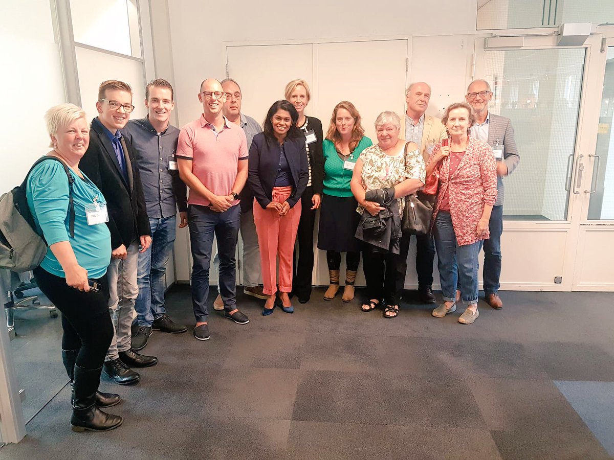 KParbhudayal's tweet photo. Werkbezoek bij Buddy Netwerk, een hele belangrijke organisatie die zorgt dat mensen die het nodig hebben een maatje krijgen 👉 https://t.co/Qbf3dAG7AY Max was er ook, hij kreeg een maatje en kan daardoor veel meer dingen zelfstandig. Daar is hij trots op, en ik ben trots op hem! https://t.co/09nT9KlYJc