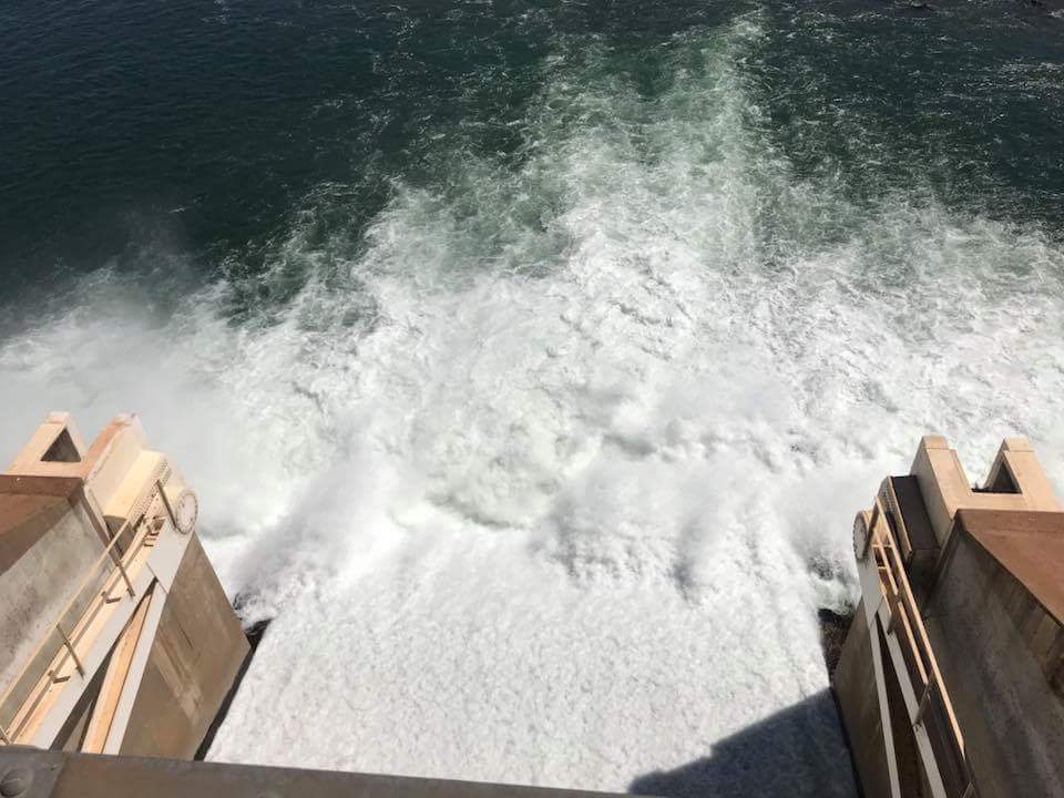 greenprojectorg's tweet image. One of the most iconic #landmarks in #Kununurra, #WesternAustralia, the #DiversionDam, was built to contain the flow of water from Lake #Argyle. Further upstream, the #OrdRiver #hydropower plant generates over 212 GWh of emission-#freeenergy each year.