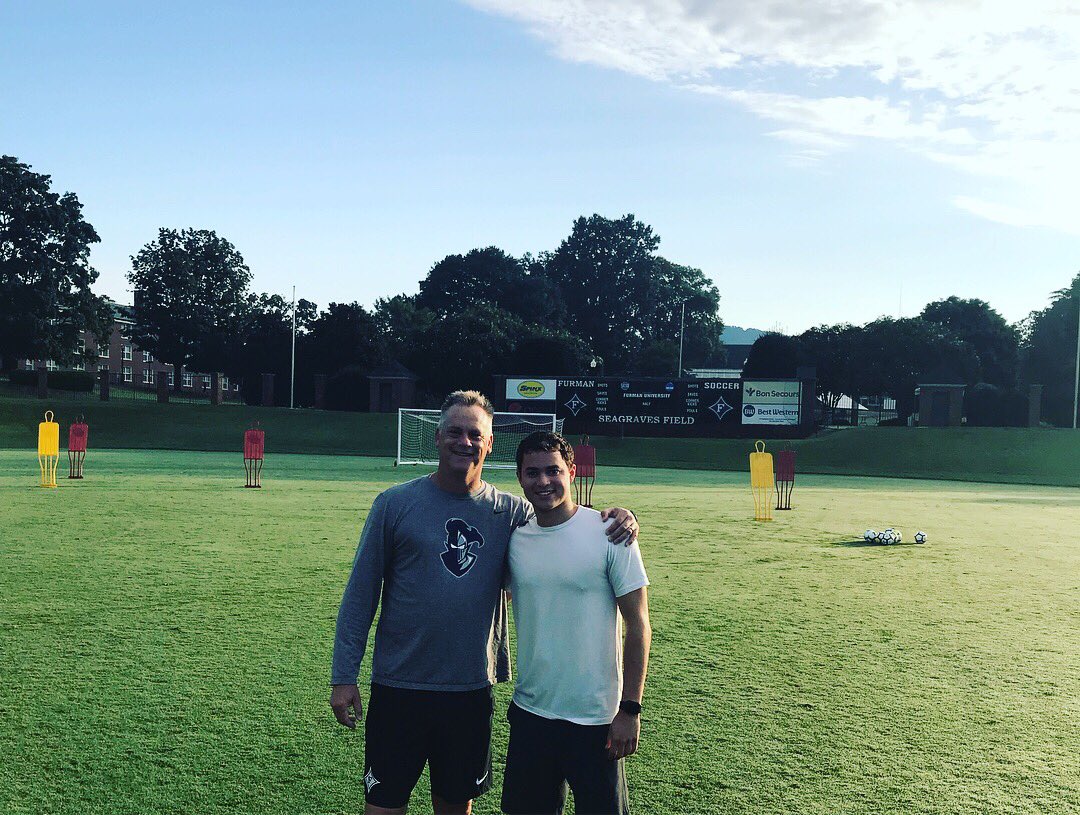 FurmanSoccer's tweet image. #24 was back with the team today after his kidney transplant this past spring. @dcarter_10 WELCOME BACK!!!! 🙌 #FUMS #thebionicman