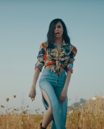 brinastokio's tweet photo. @SofiaCarson these pants saved the video @SofiaCarson #Rumors #RumorsMusicVideo #RumorsStreamingParty https://t.co/NYfID8JPjv
