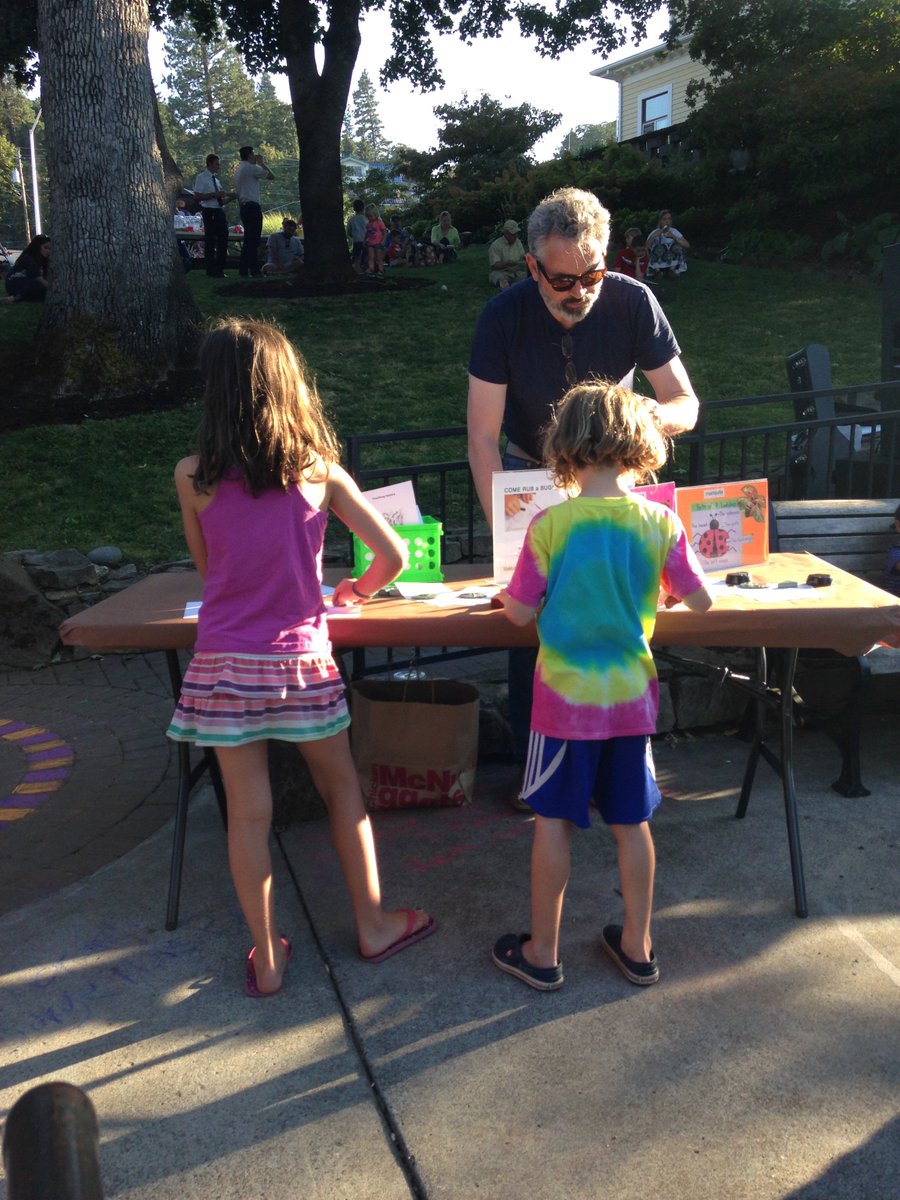 HoodRiverMuseum's tweet photo. On August 18th, volunteer Brad Schrick was at the Unity Picnic, hosted  by the Hood River Library, helping children with art activity at the  museum’s table. #hoodriverlibrary #UnityPicnic #volunteer https://t.co/RXo3Rs7WAb