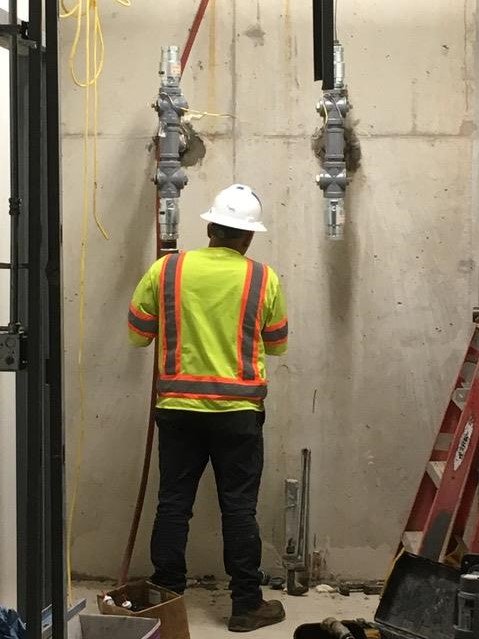 DCDGS's tweet photo. We are nearing the final stretch on our Ward 7 Short-Term Family Housing & we're excited about the #progress! Washington Gas has installed gas meters, flooring & lights are being installed, and fire alarms & building controls are being programmed. #DGSDelivers #ThisisConstruction https://t.co/fVWmfi4nzQ