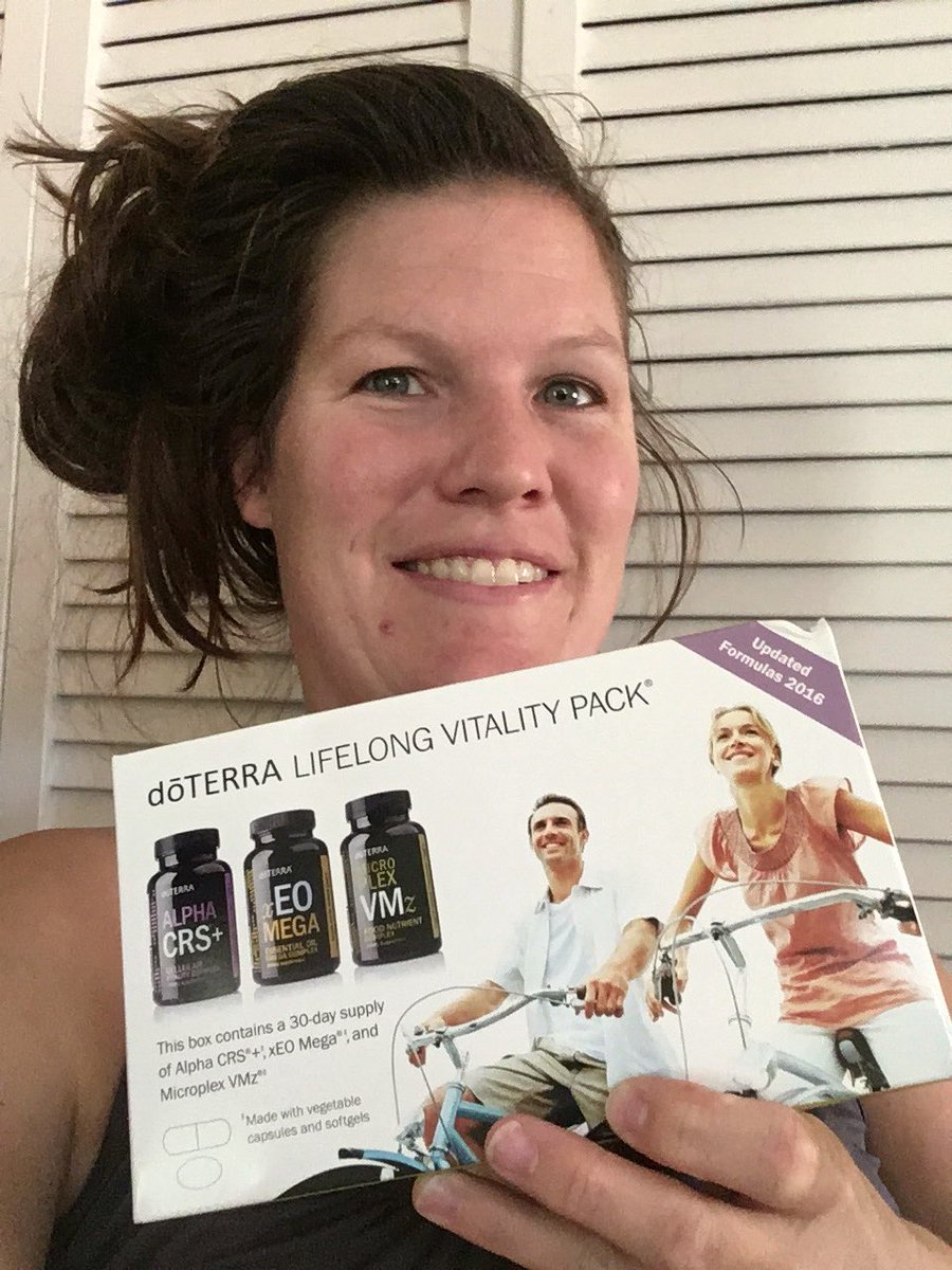 simplifyoils's tweet image. I feel always fabulous when I help people with their needs to find natural solutions! My daily uses of a few oils and LLV was my needs when I started in 2016. Then, later added more oils, PB+, TZ, OnGuard, hair and body products. ❤️ You can be next! #deaf