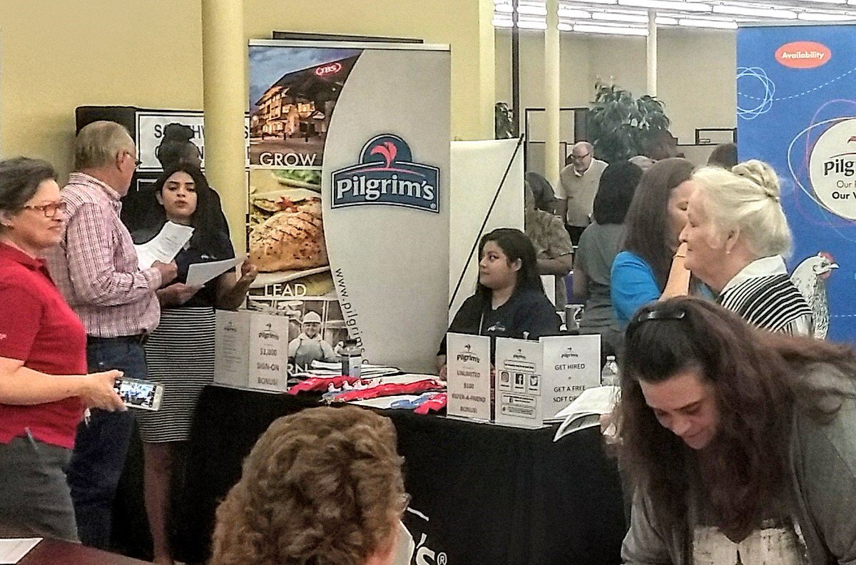 PilgrimsMTP's tweet photo. Our hiring team hard at work today at the Longview Job Fair today. Such a great turnout! https://t.co/0mSz8J71QO