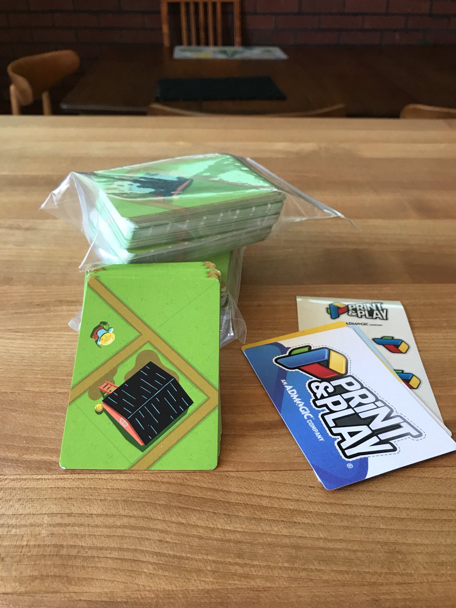 corrydamey's tweet photo. Exciting package from @PrintPlay 📦🤓 Thanks for the Nerds 😉 #seasonsofrice https://t.co/64d0NDHVC7