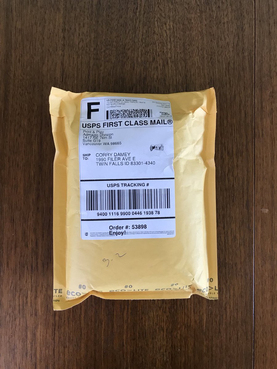 corrydamey's tweet photo. Exciting package from @PrintPlay 📦🤓 Thanks for the Nerds 😉 #seasonsofrice https://t.co/64d0NDHVC7