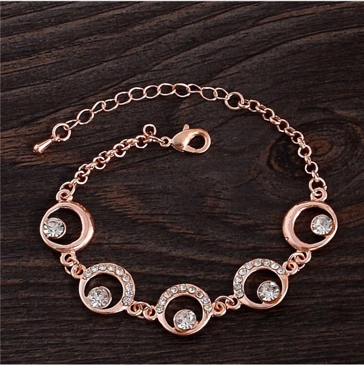 21eleven_ng's tweet photo. Beautiful women wrists bracelet....dm for price https://t.co/6vbXUpdeq3
