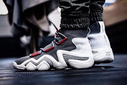 RetroLaceZA's tweet photo. 👟Adidas Crazy 8 ADV + Courier
🏷R2050
📦Get yourself or someone a pair soon
📩DM to order/enquiries
📲WhatsApp 081 703 6924
📱Or call 081 797 7955
#retrolaceza #onlinestore #qualitypremium #za #sa https://t.co/R8YQhndXuY