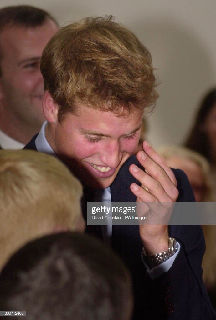 Mace on Twitter "RT RoyaleVision "Prince William holds his head in