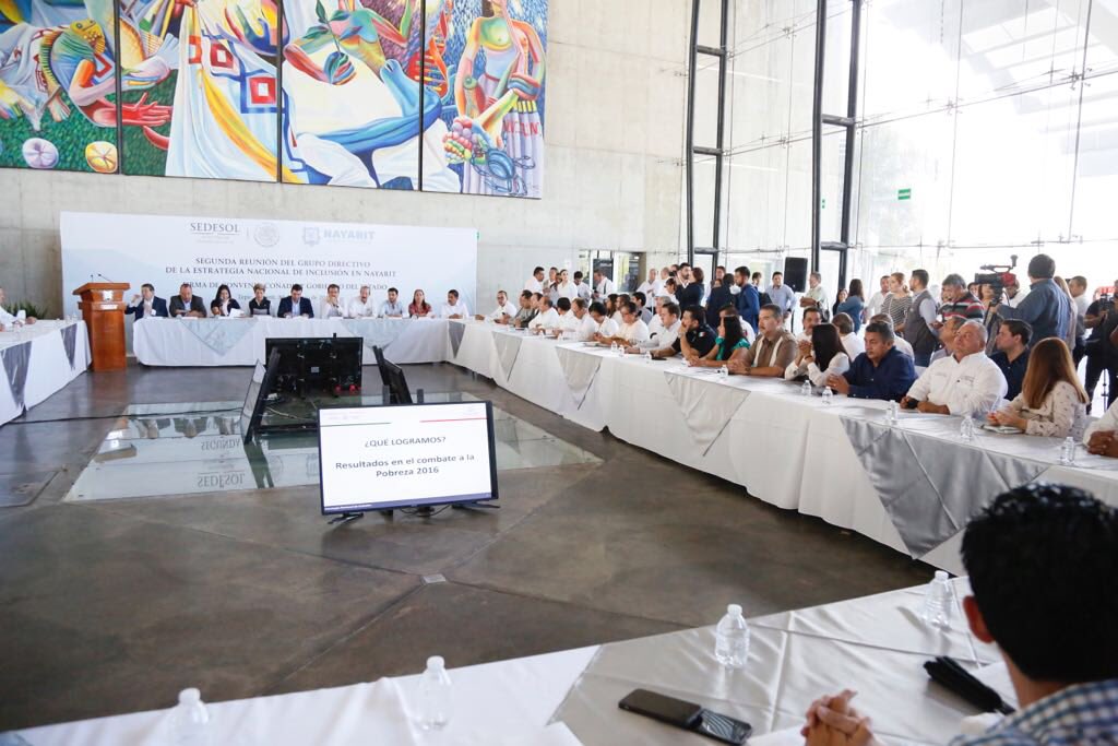 EvielPM's tweet photo. En otro punto de la agenda de hoy, hemos llevado a cabo la Segunda Reunión del Grupo Directivo de la Estrategia Nacional de Inclusión, en medio de la presentación de resultados alentadores.
#SedesolPresente https://t.co/Jr8tQVnzmi