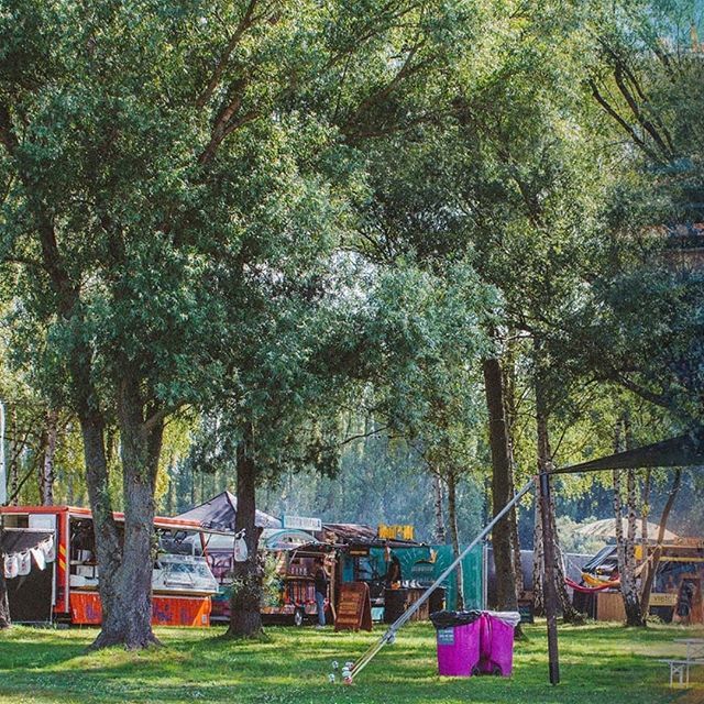 Sas_hf's tweet photo. Ready for @laundryday_antwerp this Saturday! Feeling hungry? We made sure to set up a wide range of food stands for you to enjoy! https://t.co/FeuMJdOGAS