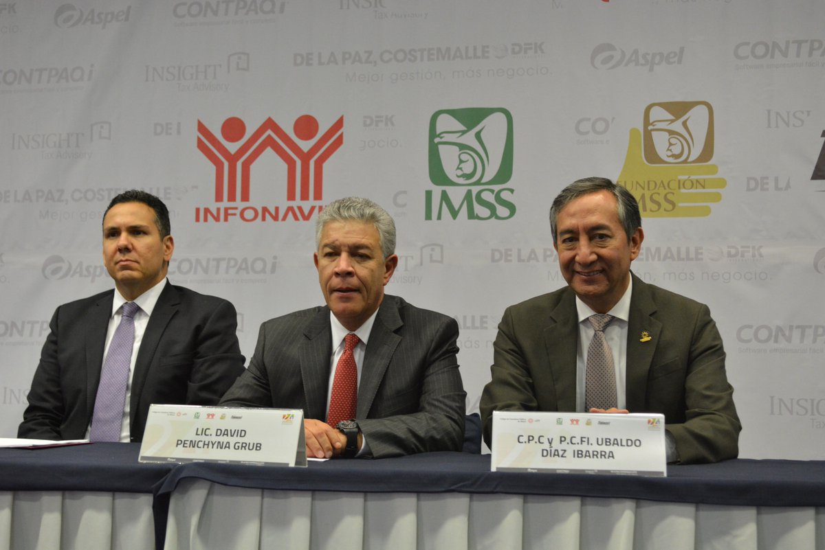 colegiocpmexico's tweet photo. Agradecemos a las autoridades del @Infonavit David Penchyna @davidpenchyna  y Fernando Diarte Martinez @fdiartem por su participación en el 24 Foro Nacional de Especialistas en #SeguridadSocial https://t.co/W5d7ye8AAB