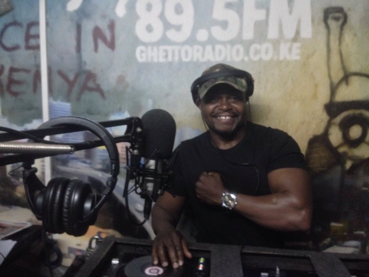 Keeping it deep n heavy.... Ft  
#JAHMROCKDOBA 
<a href="/GhettoRadio895/">Ghetto Radio</a> 
<a href="/charra_deejay/">Deejay charra</a> 
@_shideh 
@selectorkingjeff
