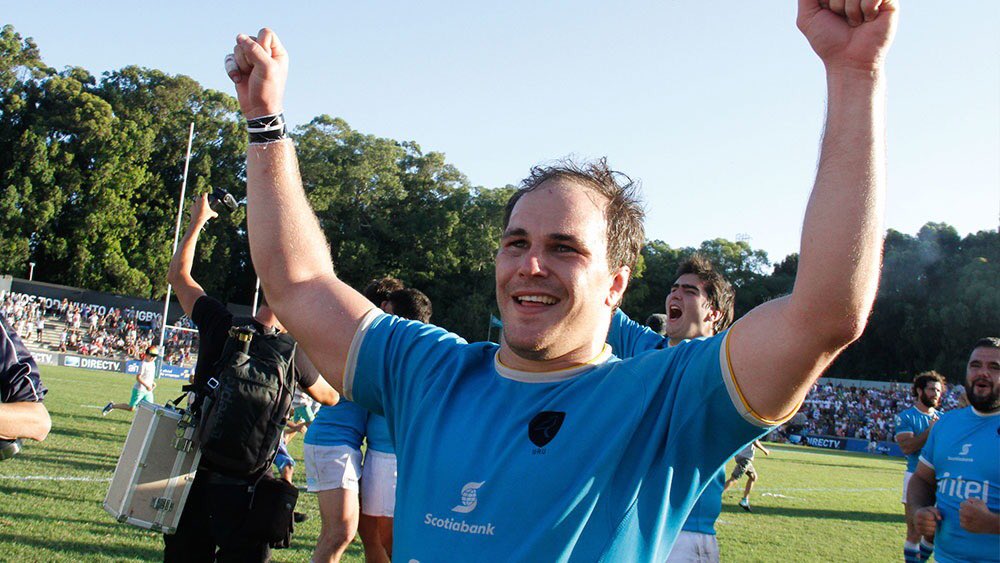 obcrugby's tweet photo. Orgullosos de @Juangaminara.  Esta noche se entregan los Premios Charrua a los mejores deportistas 2017-2018. Por parte de rugby, nuestro Garrafa fue nominado para dicho premio que entrega @CPDUoficial 
#SOB https://t.co/8j8miz7XpR