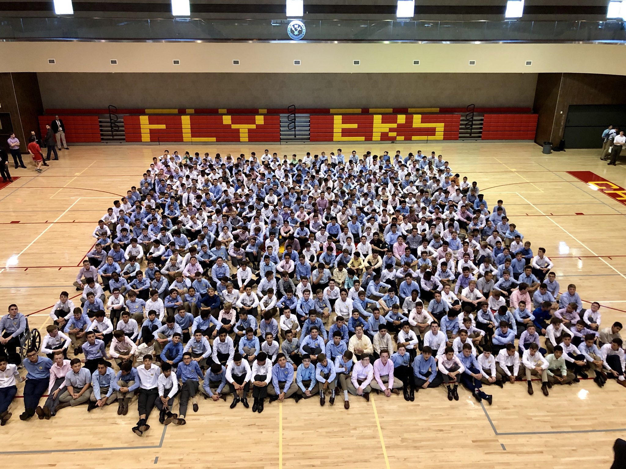 Chaminade HS on Twitter: "The Class of 2022 ends 3-C Week at Chaminade!… Chaminade HS on Twitter: "The Class of 2022 ends 3-C Week at Chaminade!…