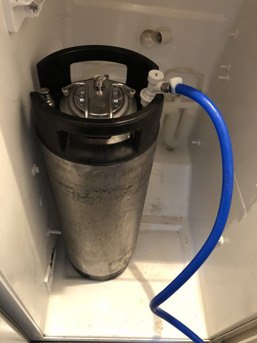 Flipsidebrewing's tweet photo. Waiting for it to carb is the hardest part.... https://t.co/LlmTuIjrpA