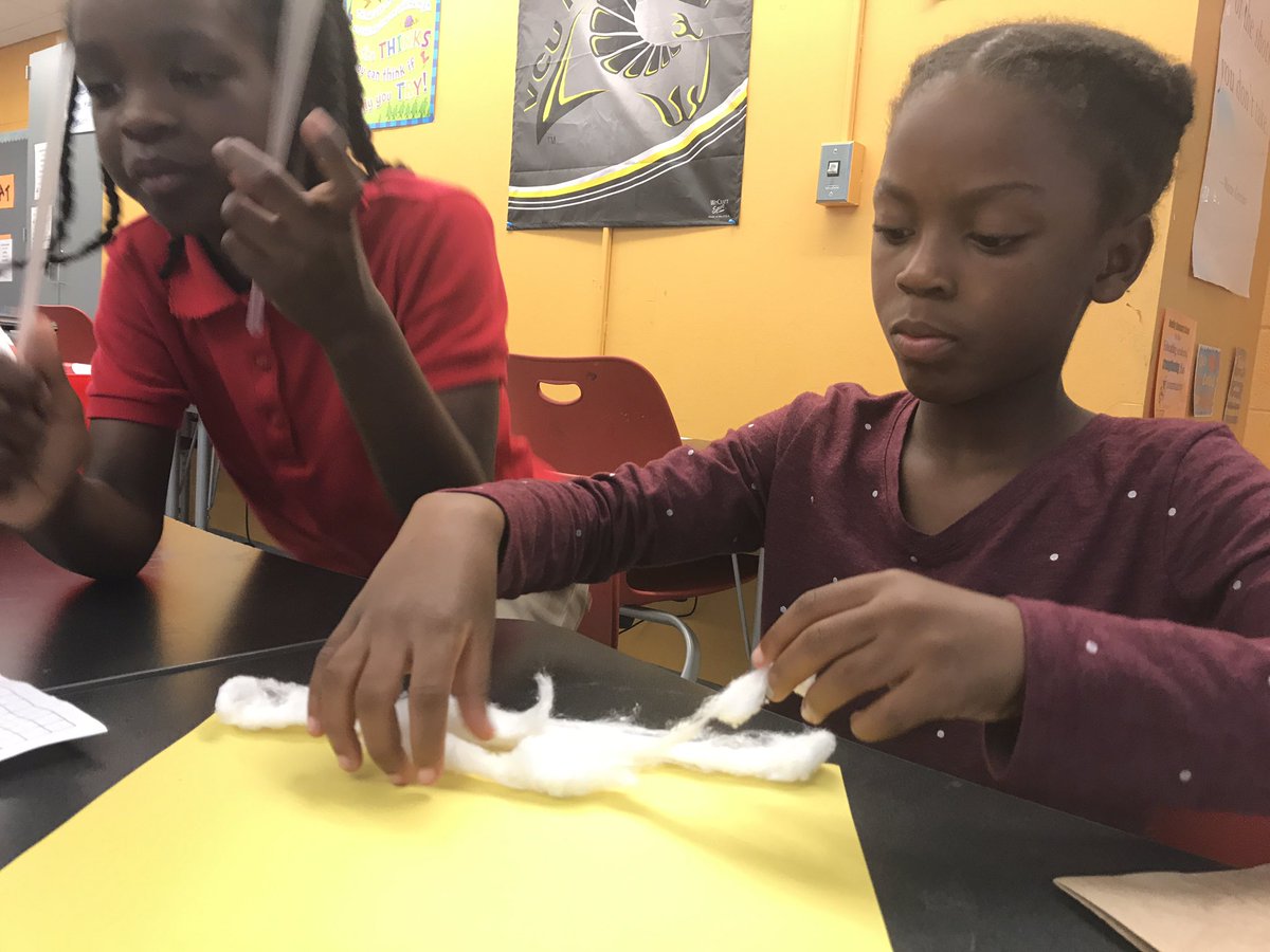 Purvip4's tweet photo. Had an amazing day shadowing @HutchinsSTEMDC and seeing the innovative work @HendleyES is leading through the @DcpsLab! Today students engaged in an engineering design callenge, Ship the Chip 📦 https://t.co/guxjU3qoVt
