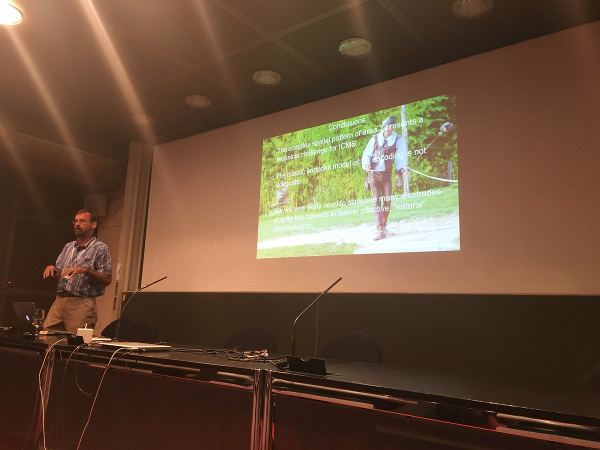 RELabETHZ's tweet photo. Fantastic talk by Lee Miller of @NorthwesternU combining insights from reverse engineering somatosensation for the development of a biomimetic neuroprosthesis to restore proprioception with our excursion to the Falconeria Locarno @PresNCM @INFOFALCONERIA #HBTConference https://t.co/p51PTmi5vj