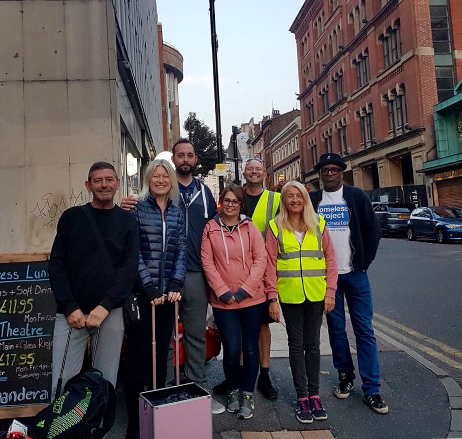 Went out with loads of food , sleeping bags,drinks,cakes , biscuits,fruit,soup and came back empty ... A BIG Thankyou to @Charl0tte120688 #tesco #cheethamhill and Rick for helping us out tonight and bringing loads of goodies 😊❤️ #homeless #manchester #makeadifference #caring