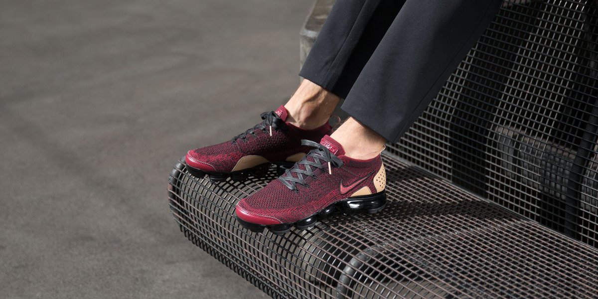 nike air vapormax 2 nrg team red