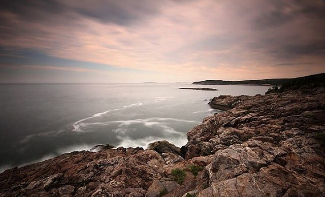 GuillaumeSamie's tweet photo. Acadia National Park 12 #acadianationalpark #barharbor #nationalpark #usa #usanationalparks #sunset_pics #sunsetlovers #sunset #coast #rocks #longexposure #skyporn #atlanticocean #maine #visitmaine #visitusa #exploreusa #exploremaine #picoftheday #shotof… https://t.co/lHIlF53qZ4 https://t.co/azT7tU4hBz