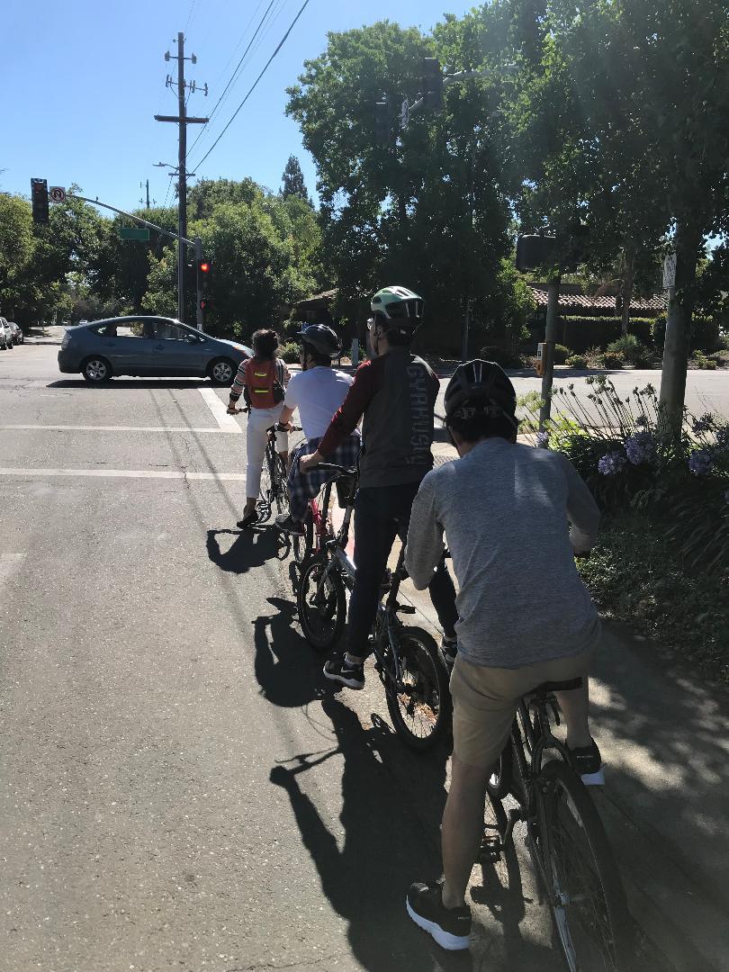 A Platinum Welcome, Davis Style thebikecampaign.com/2018/08/30/a-p…