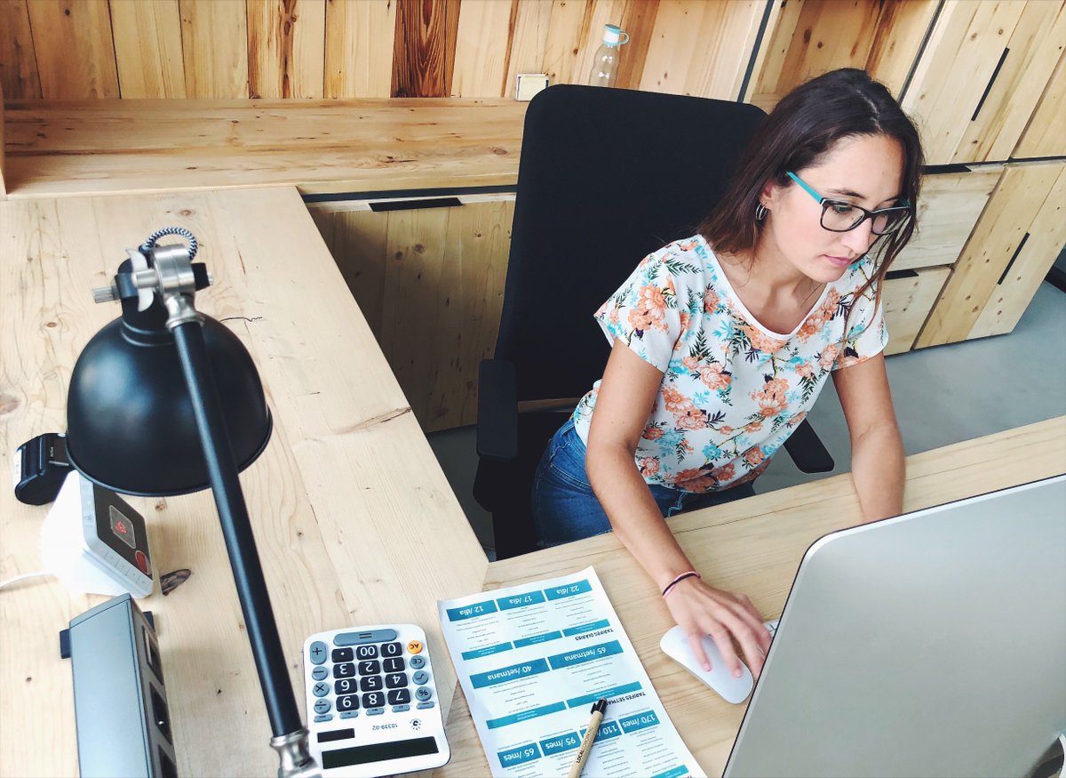 localcoworking's tweet image. ARA SÍ! 💥 Amb tota la il·lusió del món us informem que obrim el proper dilluns 3 de setembre! A partir de la setmana vinent, les portes estaran obertíssimes de 9h a 19h per tots els que ens vulgueu venir a saludar 🙋🙋‍♂️ #tictac #treballemacompanyats