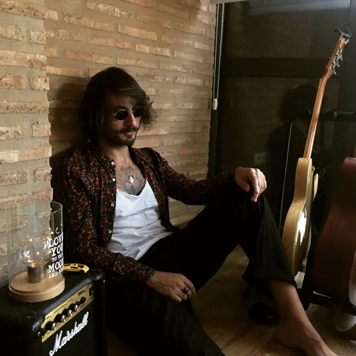 oscar_roal's tweet image. Gafas @graphics_project para brillar con estilo propio. Gracias!!!! 😁

—————-😎—————-
#graphicsproject #sunglasses #gafas #gafasdesol #spain #galicia #estilo #style #vintageclothing #vintagestyle #musician #music #songwriter #artist #instagram #instalike #indie #lifestyle