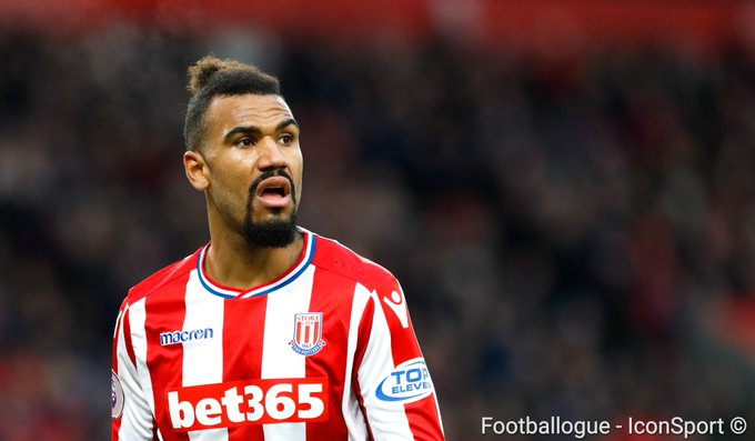 Voir l'image sur Twitter